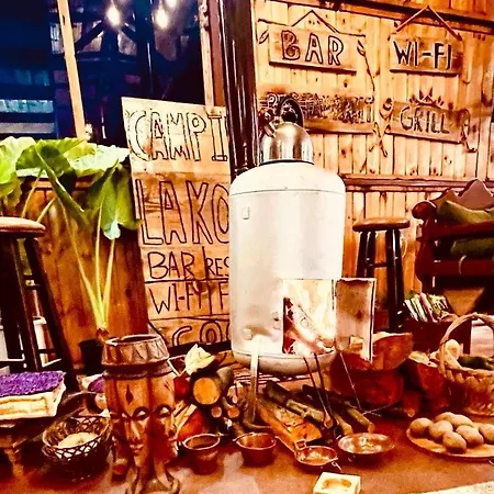 Campo de lujo Kamping Lakoza Rreshen